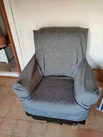 Poltrona elettrica con ausilio seduta e alzata