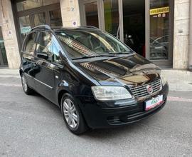 Fiat Idea 1.6 Multijet 16V 120cv BlackMotion