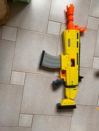 Fucili e pistola fortnite