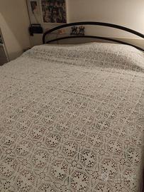 COPRILETTO  COTONE BIANCO NUOVO ALL'UNCINETTO