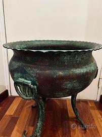 Antico bacile/ fioriera in bronzo e rame