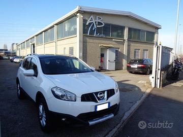 NISSAN Qashqai+2 2.0 16V n-tec *4X4* *7 POSTI* *