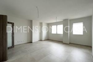 Appartamento di 136 m² con più di 5 locali a Miran