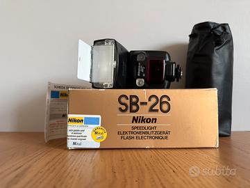 Flash Nikon SB-26