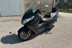 Suzuki Burgman 400