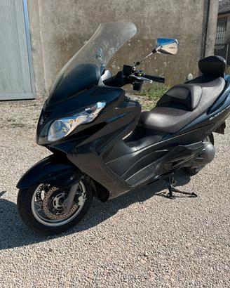 Suzuki Burgman 400