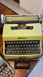 macchina da scrivere Olivetti Lettera 32