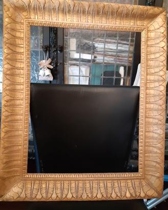 Cornice in legno dorata dell'800