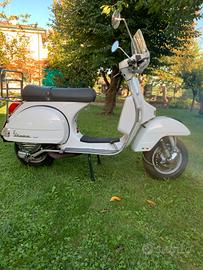 Vespa 125 px