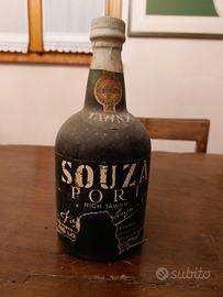 Bottiglia di Porto Souza Rich Tawny anni 60