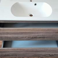 Mobile bagno con lavabo