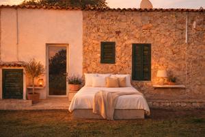 Calaliberotto a 150 M dal mare dal 5-04 al 8-04