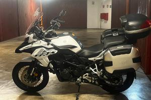 TRK 502x