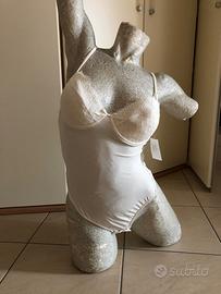 Body perizoma con coppe