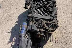 Cambio manuale iveco stralis con retarder 16s221