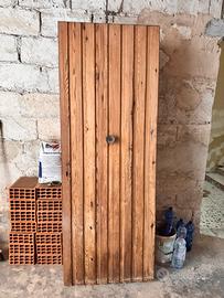 Portoncino di legno