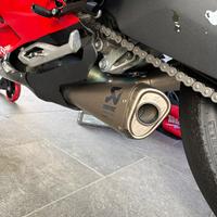 Scarico akrapovic panigale v4