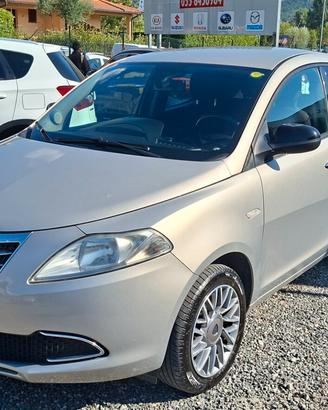 Lancia Ypsilon 1.2 69 CV 5 porte GPL Ecochic Gold