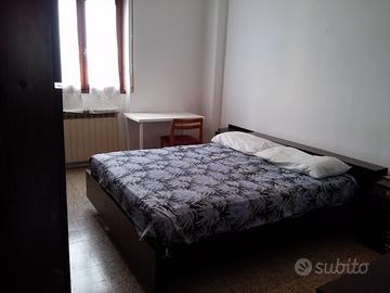 Ampia camera matrimoniale uso singola 450 milano