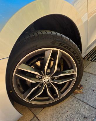 Set completo cerchi + pneumatici  Audi Skoda Vol