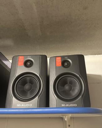 M AUDIO BX5