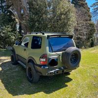 Mitsubishi Pajero V60