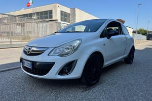 Opel Corsa Benzina e Gpl idonea ai Neopatentati