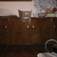 mobili vecchi (armadi, credenze, letto ecc) gratis