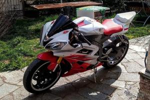 Yamaha YZF R6 - 2006