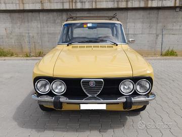 Alfa Romeo Giulia Nuova Super 1300