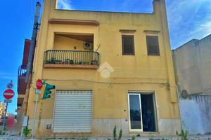 NEGOZIO A MAZARA DEL VALLO
