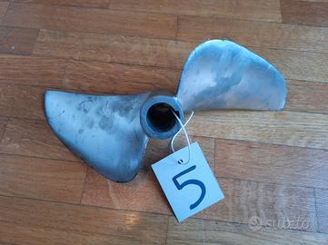 Elica motonautica bi-pa