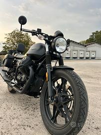 Moto Guzzi V7 III Stone