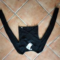 maglione corte con scollo a V  taglia S