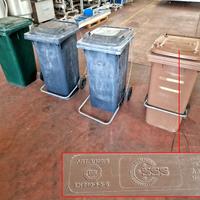 2 pattumiere da 120lt usate