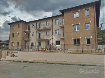 2 LOCALI A DERUTA