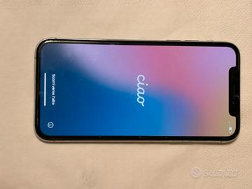 I phone XS