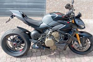 Ducati Streetfighter V4 S