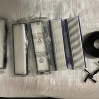 Filtri, spazzole e banda magnetica Neato