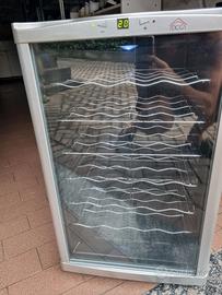 cantinetta vino 24 bottiglie nuova luce led frigor