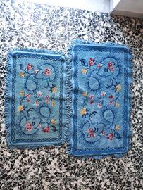 Nr.2 tappeti azzurri floreali vintage
