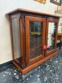 Vetrinetta sala due ante  legno massello