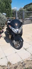 Scooter Burgman 400 nero