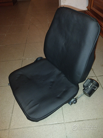 Sedile per trattore agricolo