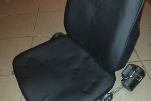 Sedile per trattore agricolo