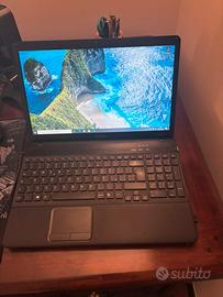 Sony Vaio 15" - SSD 240GB - Pronto all'uso