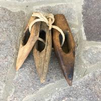 Antica spola in legno