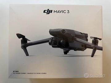 Drone Professionale DJI Mavic 3 Fly More Combo