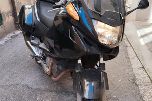 Honda deauville 700