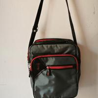 Borsa a tracolla  con molte tasche Jaguar comoda